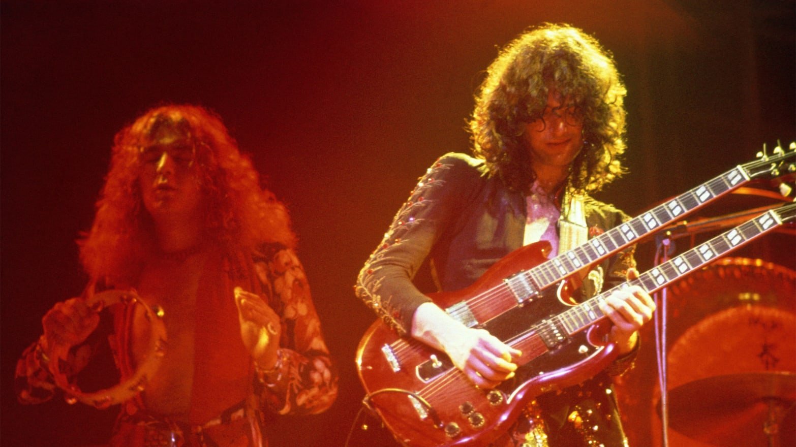 Jimmy Page, el virtuoso guitarrista que impulsó el éxito de Led Zeppelin a punta de plagios