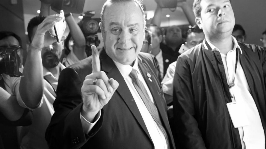 De la cárcel a la Presidencia de Guatemala: ¿Quién es Alejandro Giammattei?
