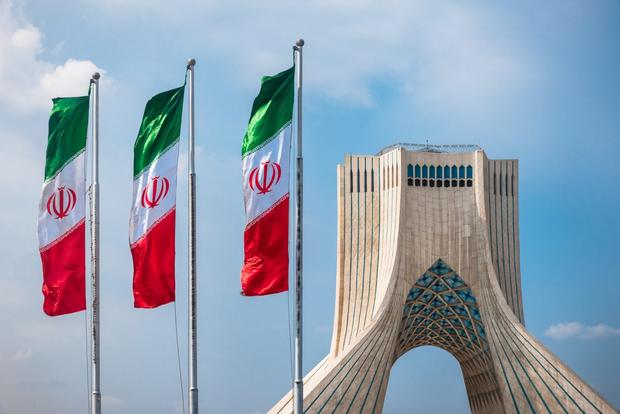 Irán anuncia el «tercer paso» para desligarse del acuerdo nuclear de 2015