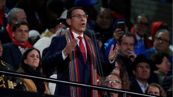 Presidente de Perú vuelve a solicitar adelantar elecciones generales