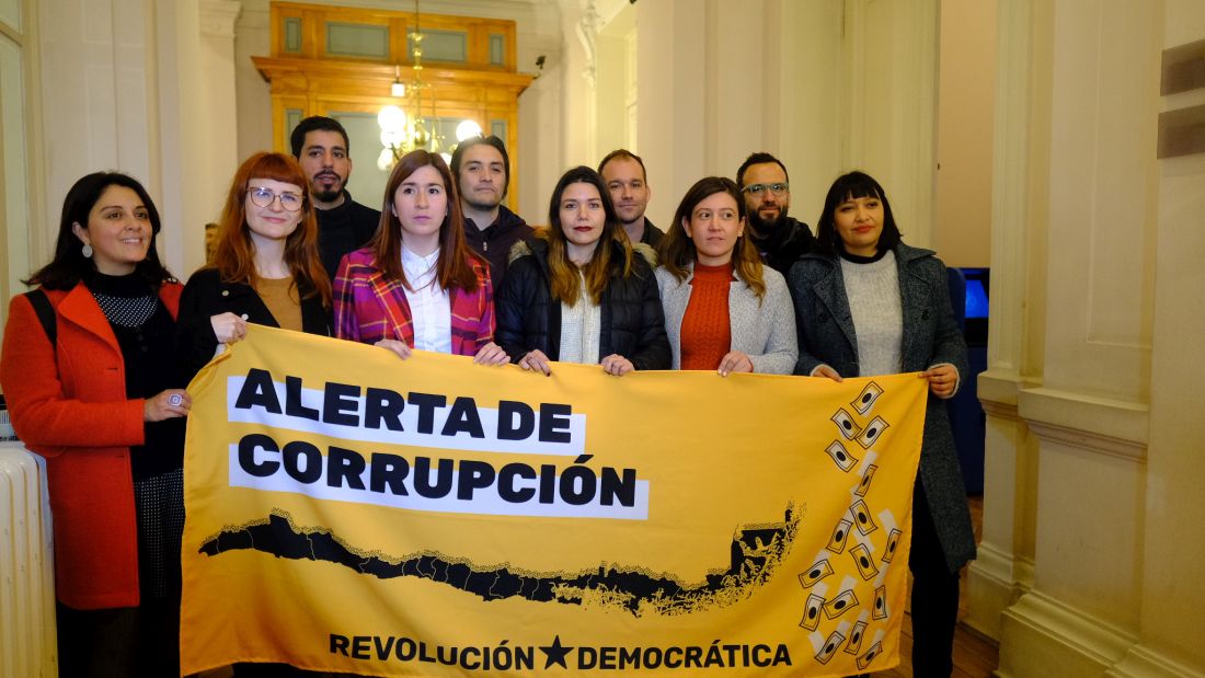 Revolución Democrática propone 30 medidas para combatir la corrupción en los municipios