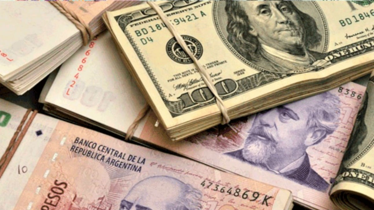 Dólar se mantiene estable en Argentina con la venta de reservas del Banco Central