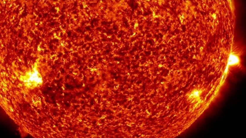 La actividad solar amenaza la vida en la tierra por aumento de los fenómenos atmosféricos