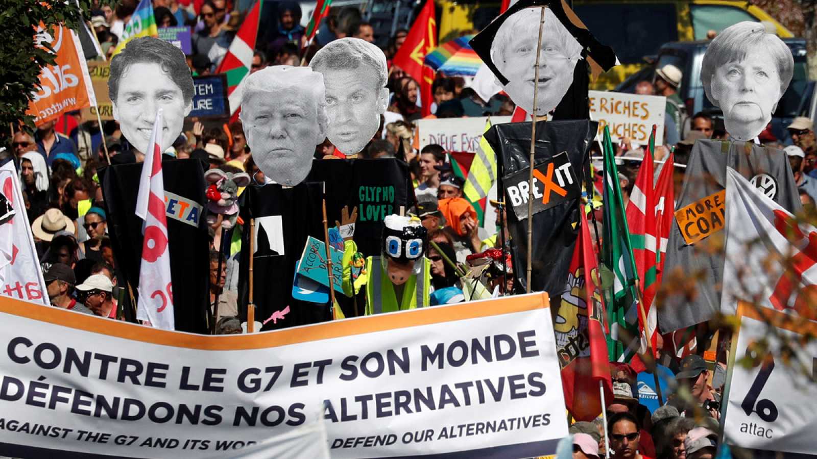 Francia: Más de 15 mil activistas protestan contra el G-7