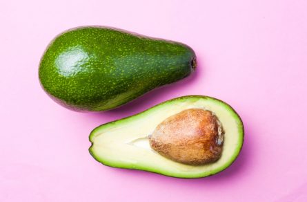 Mejores frutos y árboles más fuertes: Descubren la secuencia genómica del aguacate