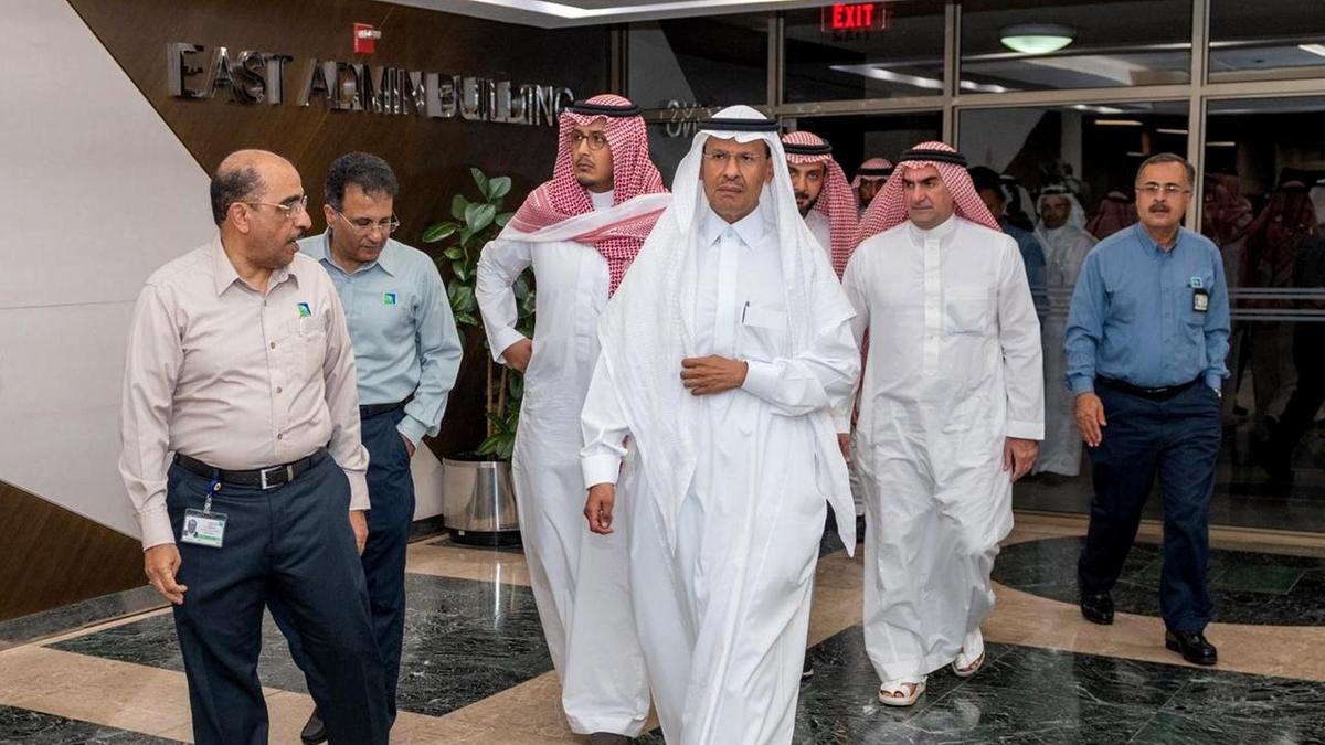 Ministro de Energía Saudí asegura que los suministros de petróleo vuelven a la normalidad