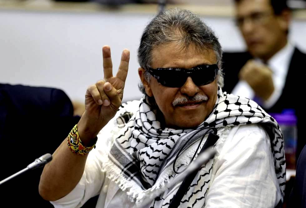 Santrich explica retorno de las FARC a las armas: No esperaremos que nos sigan asesinando