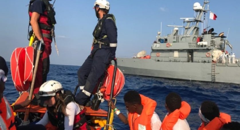 Italia confirma el desembarco del Ocean Viking con 82 migrantes a bordo