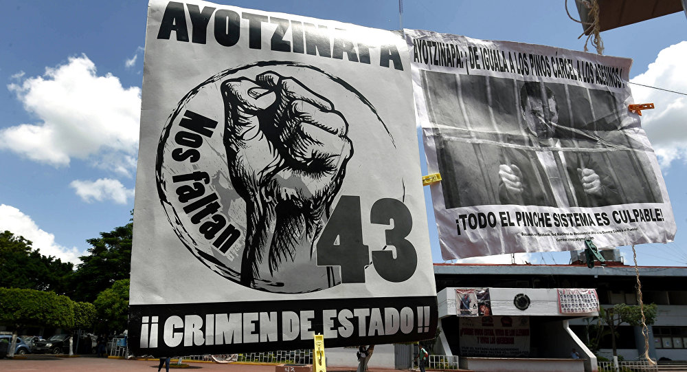 Extitular de Unidad Antisecuestro de la PGR obtiene orden de aprehensión por Ayotzinapa