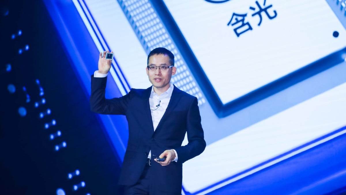 Alibaba lanza el chip más veloz conocido de inferencia de inteligencia artificial