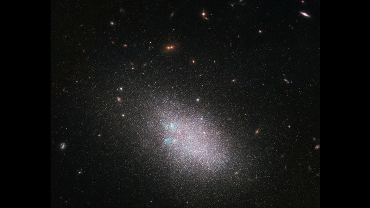 Astrónomos hallan galaxia increíblemente similar a la Vía Láctea