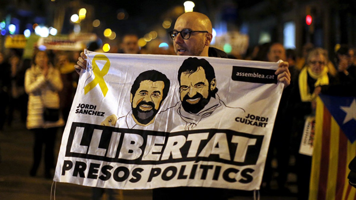 Gobierno español elude la posibilidad de indultar a independentistas