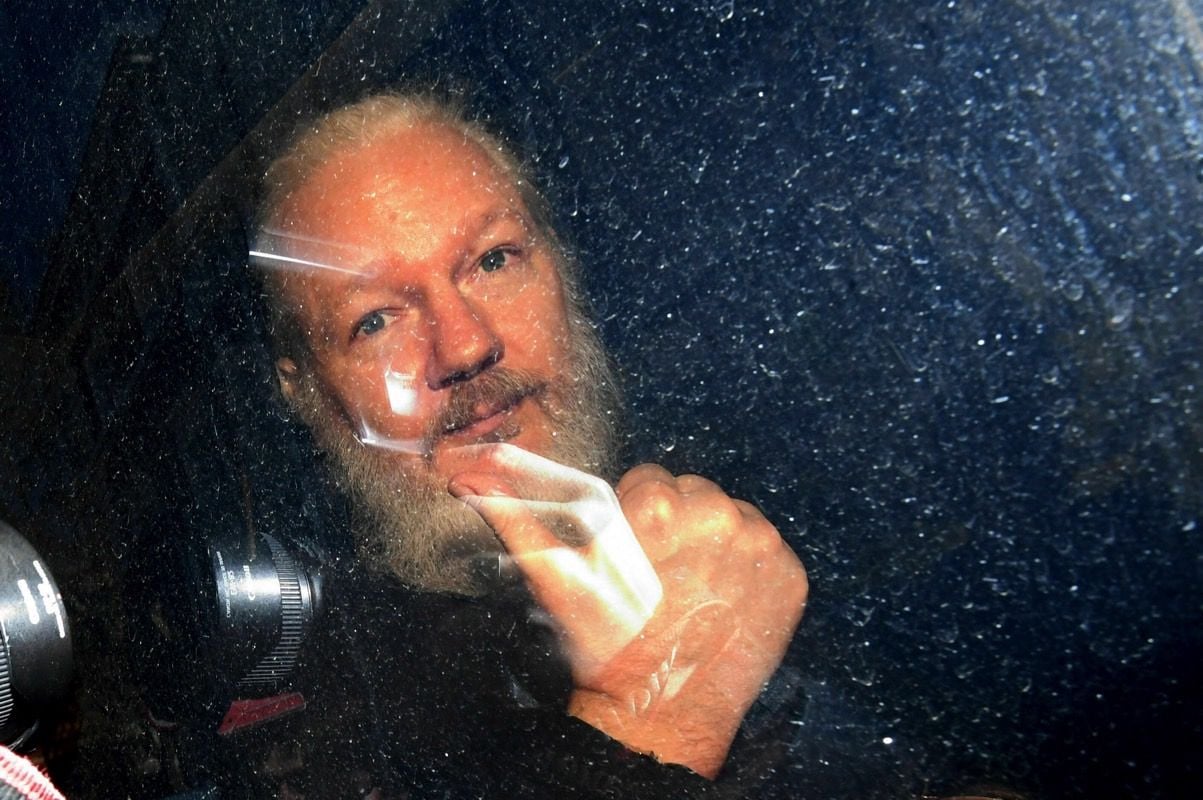 Detenido el responsable de la empresa española que espió a Assange en la Embajada de Ecuador