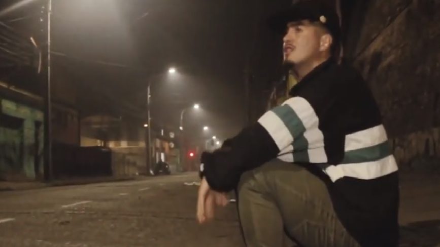 Emeteah, el rapero chileno que le canta a las vivencias de los pueblos