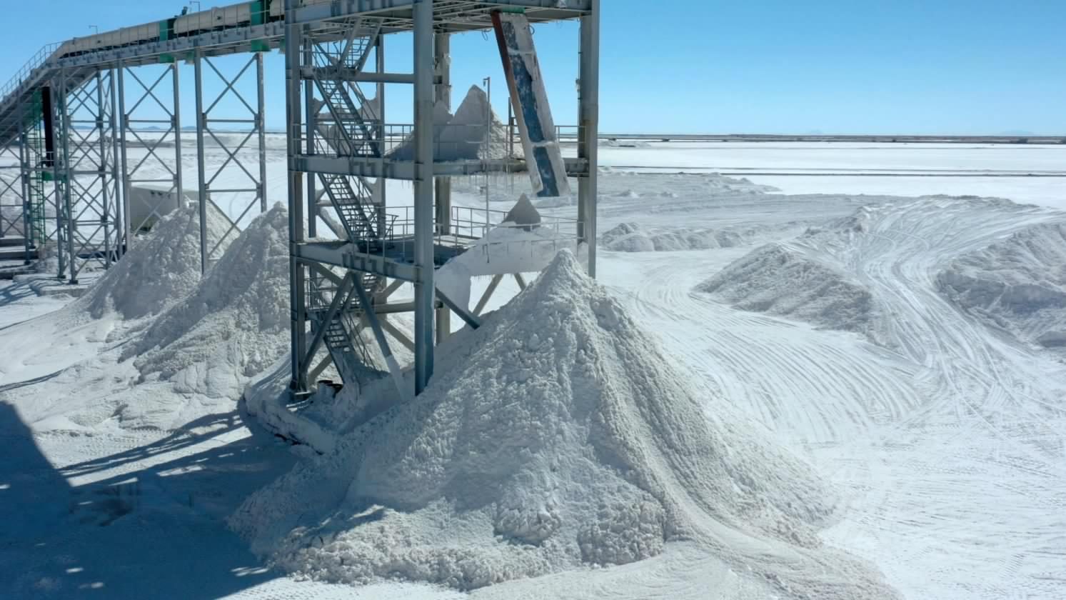 Bolivia se prepara para iniciar la producción industrial del litio