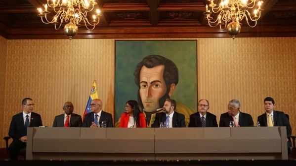 El Consejo Nacional e Internacional de Comunicación Popular apoya diálogo en Venezuela