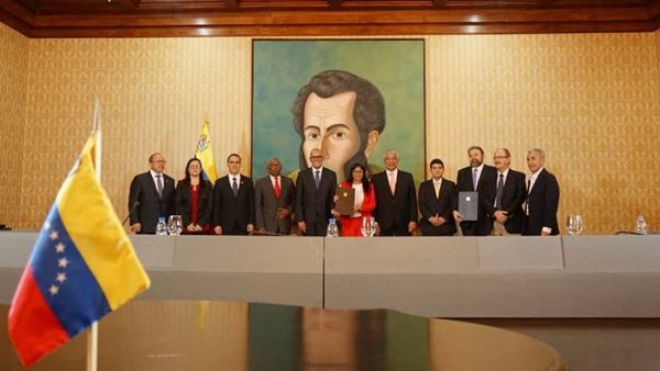 Se siguen sumando: Este excandidato presidencial venezolano se sentó en la mesa de diálogo