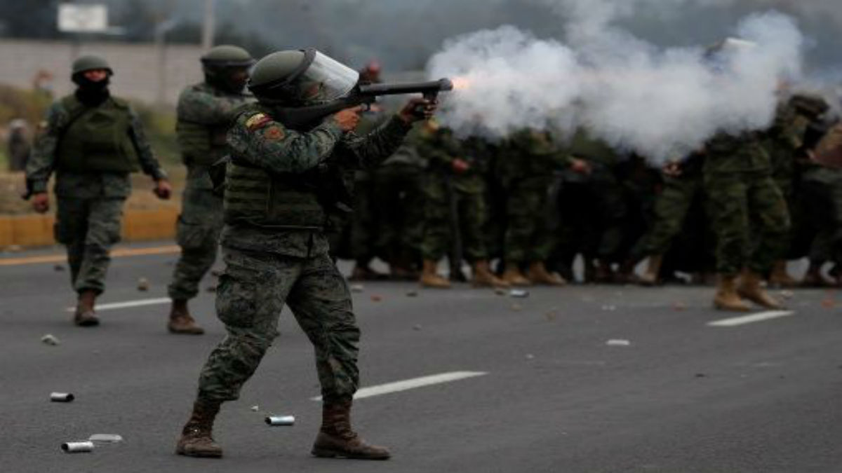 Grupo de Puebla condena represión de movilizaciones en Ecuador