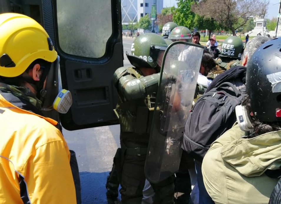 INDH anuncia acciones legales por violencia policial y denuncia desnudamientos