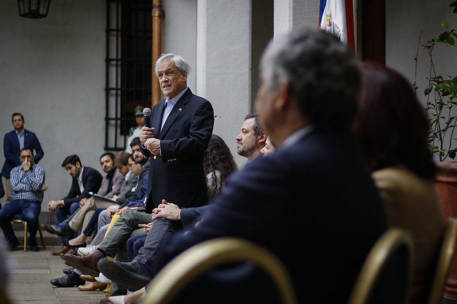 Piñera: Le pedí a todos los ministros que pongan su cargo a disposición