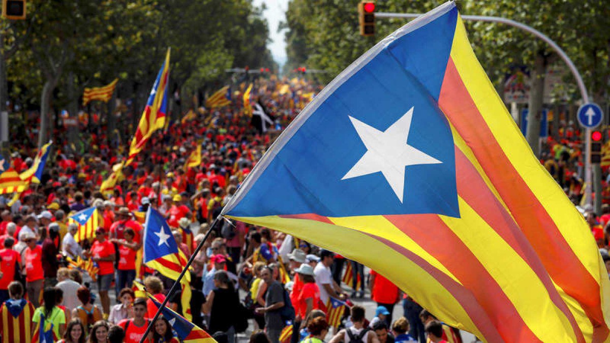 Catalanes esperan movilizar a 48.000 personas para demostrar su deseo de independencia