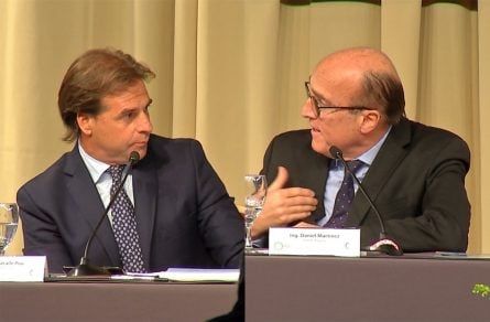 ¿Qué harán Daniel Martínez y Luis Lacalle para ganar la segunda vuelta en Uruguay?