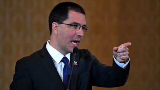 Canciller Arreaza: Trump cedió vocería política contra Venezuela a jefes militares