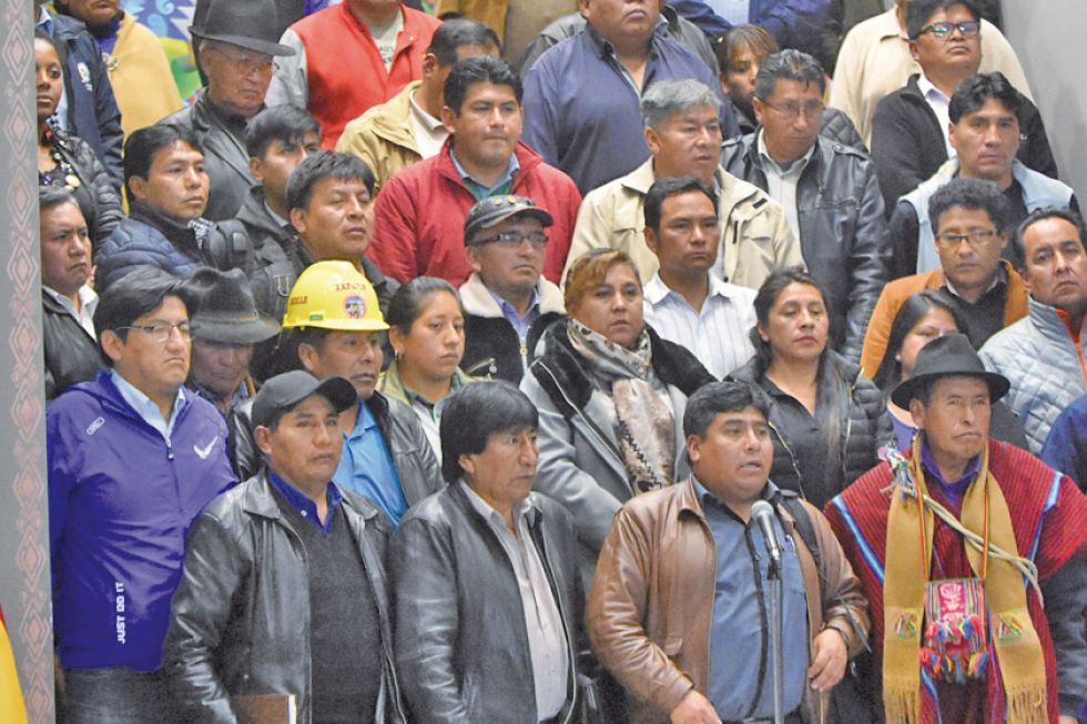 Pueblo boliviano sale a las calles de La Paz a defender su voto a favor de Evo Morales