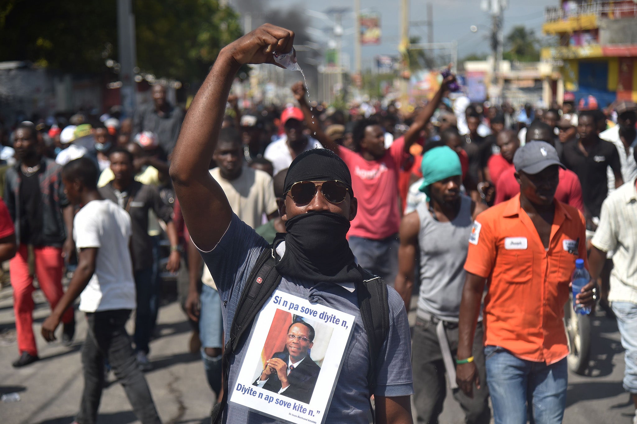 Haitianos salen a la calle nuevamente en protesta contra el presidente Moïse