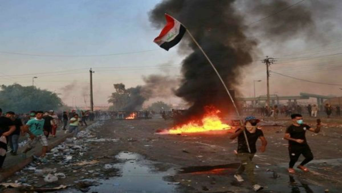 Continúan protestas en Irak a pesar de promesas del Gobierno