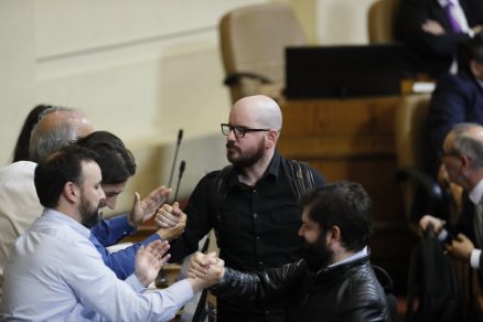 Rebaja de la dieta parlamentaria y los altos sueldos públicos fue aprobada en la Cámara de Diputados
