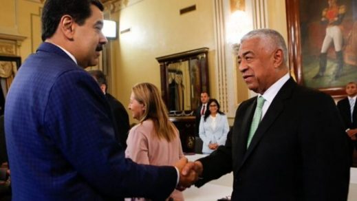 Venezuela: Gobierno y oposición evalúan candidatos para un nuevo CNE