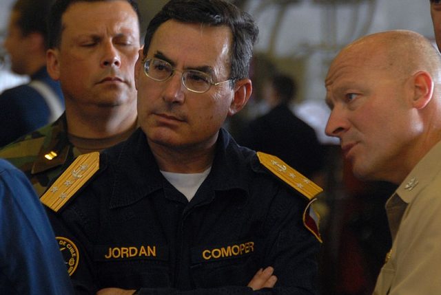Piñera nombró a ex vicealmirante de la Armada como nuevo director de la ANI