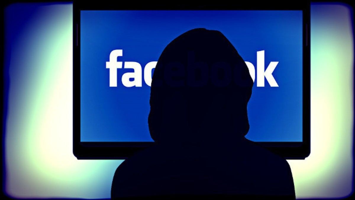 Eliminados más de 5.000 perfiles falsos en Facebook