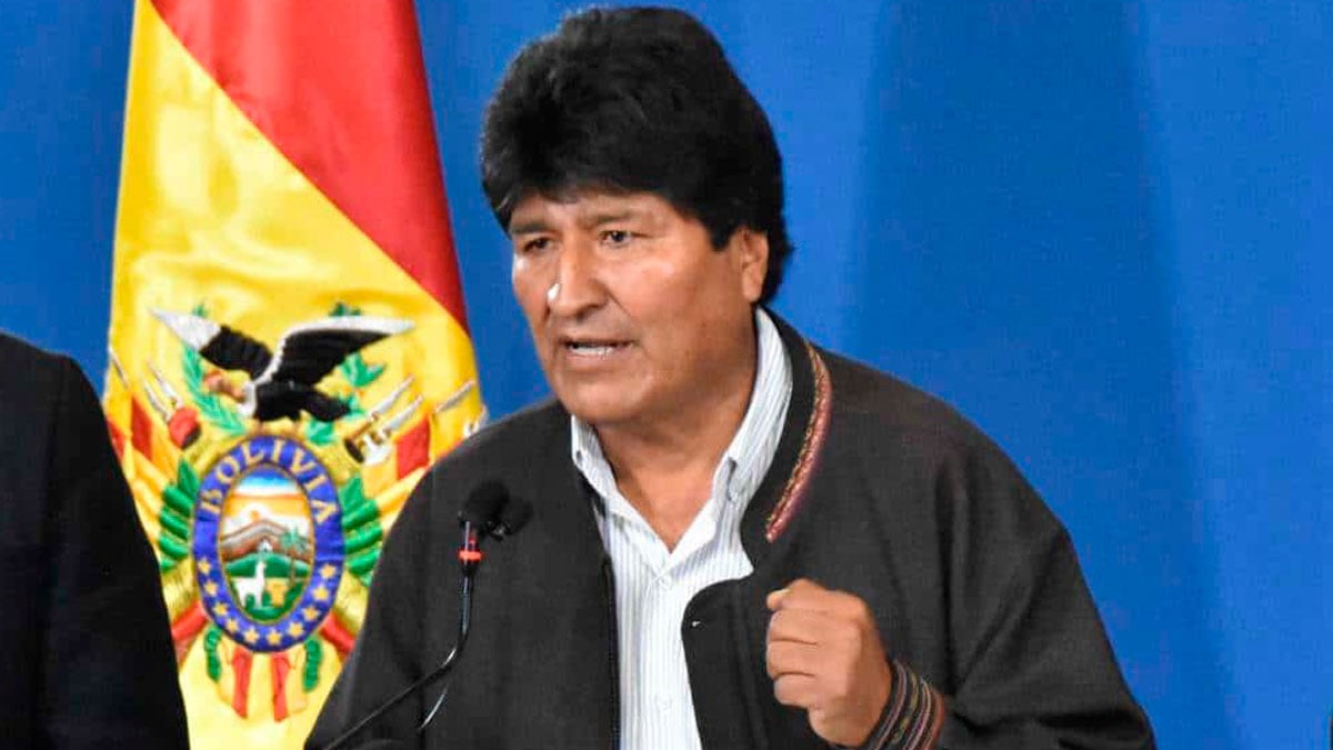«Mientras tenga vida seguiré con más fuerza». Evo Morales rechaza orden de captura en su contra