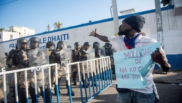 Más represión en Haití: hieren de bala a cuatro personas en nueva jornada de protestas