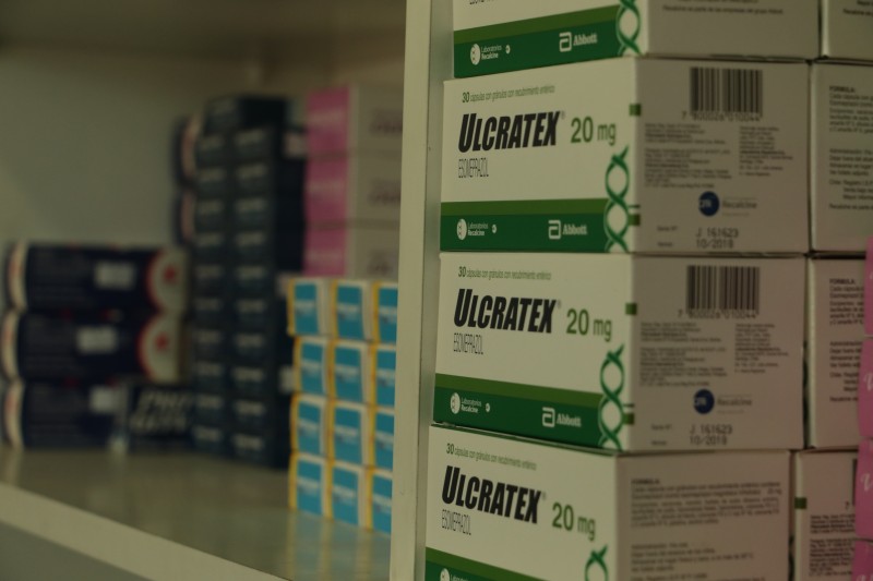 Gobierno ingresó proyecto para bajar costos de los medicamentos en las farmacias pequeñas y comunales