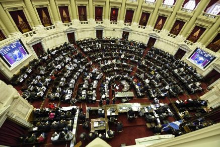 Cámara de diputados en Argentina aprueba impuesto a la riqueza