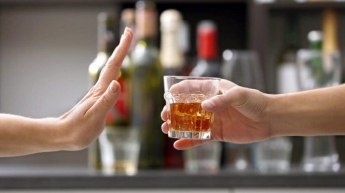 El consumo ligero de alcohol aumenta riesgo de padecer cáncer