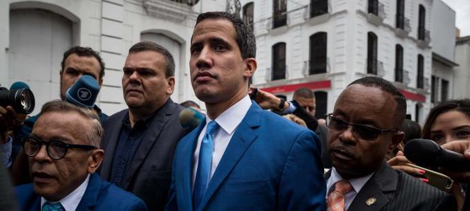 Guaidó montó un nuevo show mediático por no tener votos en la Asamblea Nacional