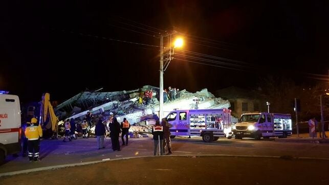 Sismo de 6,5 de magnitud dejó al menos 21 personas fallecidas en Turquía