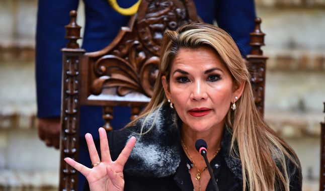 Tribunal Constitucional de Bolivia aprueba extender gobierno de facto de Jeanine Añez