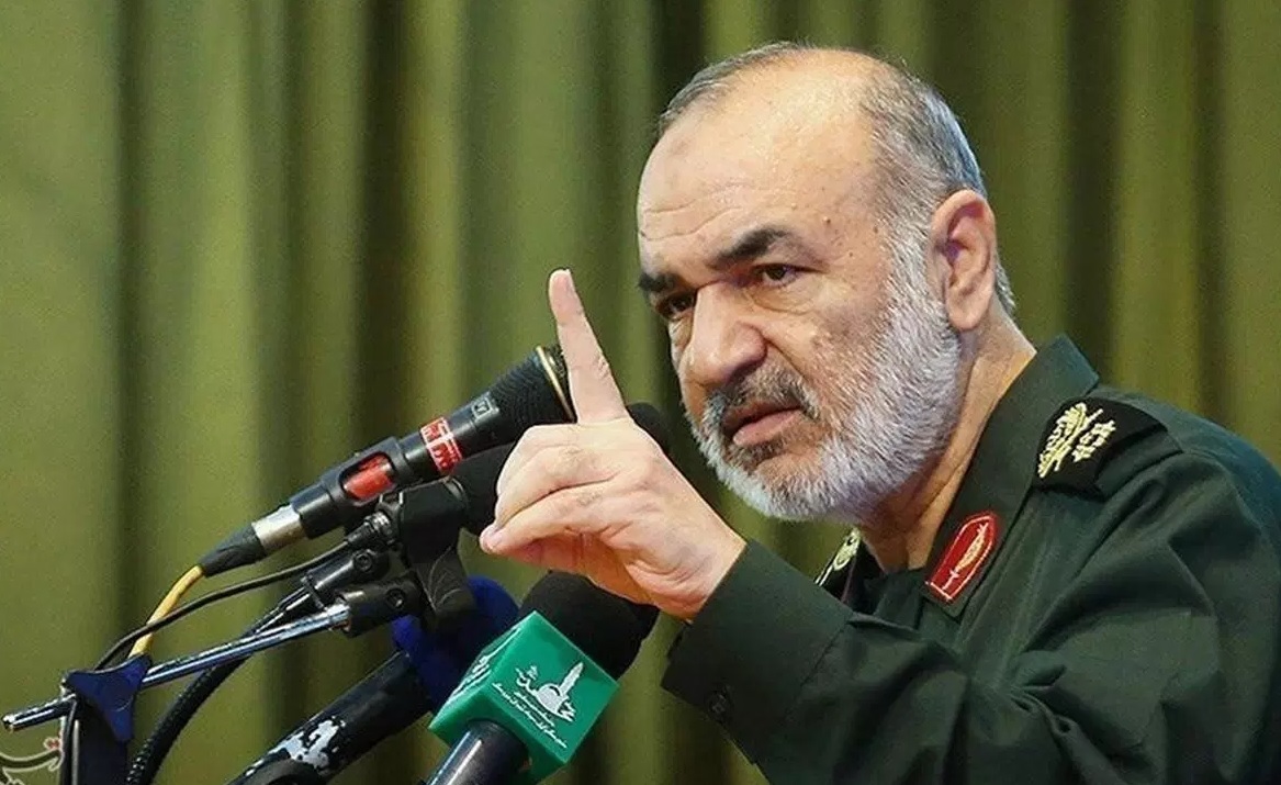 Irán advierte a los EE. UU. que se arrepentirá si asesina a nuevo comandante del CGRI