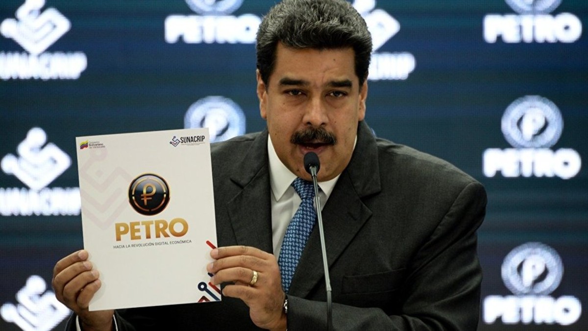 Presidente Nicolás Maduro autoriza la venta en Petros de 4,5 millones de barriles de crudo