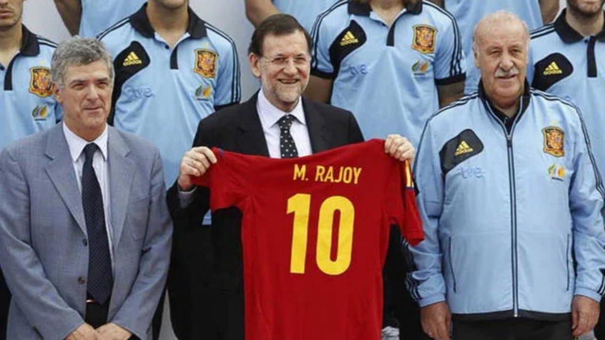 Mariano Rajoy o Iker Casillas los más sonados para asumir presidencia de la Federación Española de Fútbol