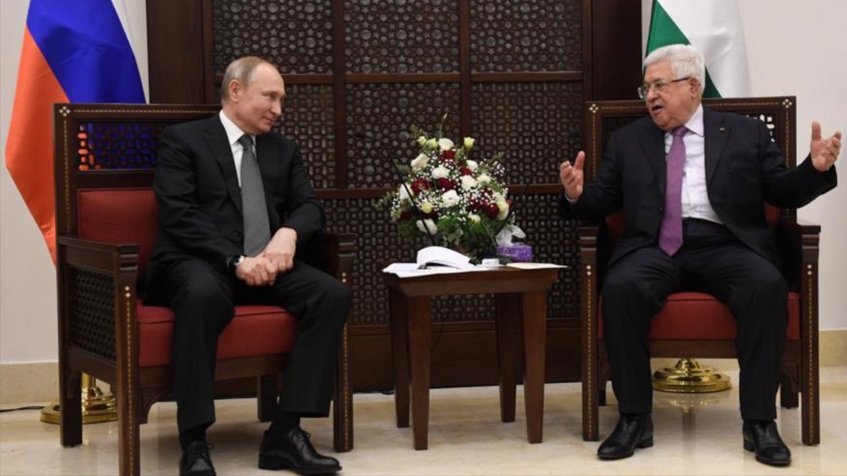 Putin y Mahmud Abás se reúnen en Palestina