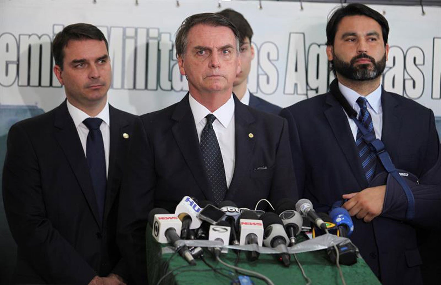 Bolsonaro es responsable del 58 % de las agresiones a la prensa en Brasil