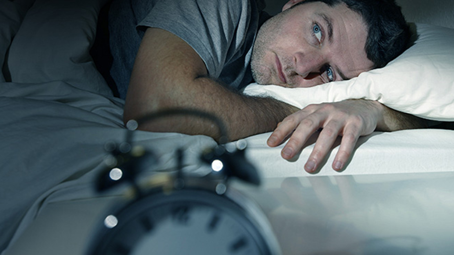 Estudio demuestra que siete horas de sueño es lo óptimo para la mediana edad