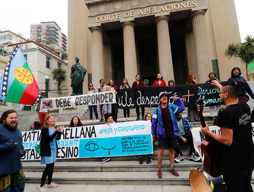 INDH presentó querella por disparo a profesor que perdió un ojo en Valparaíso