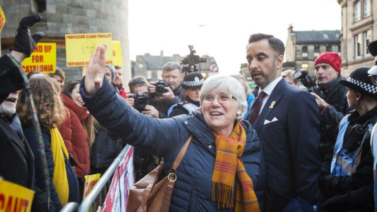 Un tribunal escocés aplaza el proceso de extradición de la catalana Clara Ponsatí